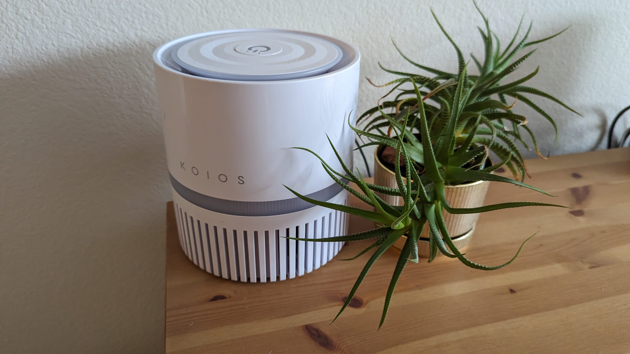 ESP8266 Hacked KOIOS Air Filter using Okos Polip Device-to-Cloud Service